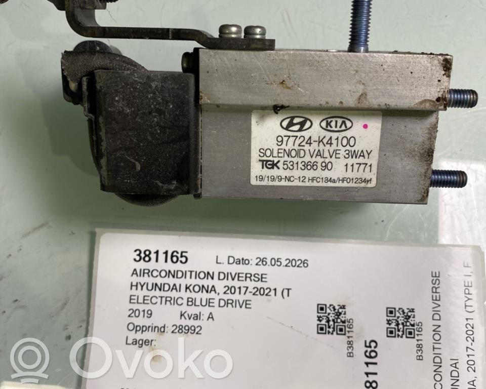 Hyundai Kona I Muu ilmastointilaitteen osa (A/C) 