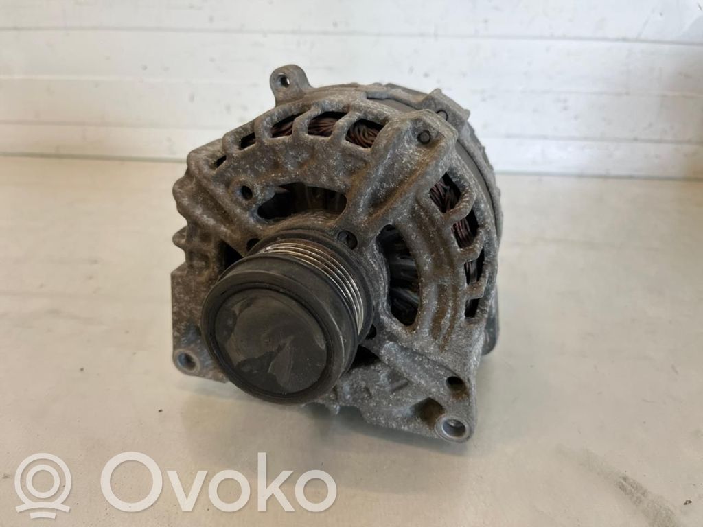 Mercedes-Benz CLA C117 X117 W117 Alternator 