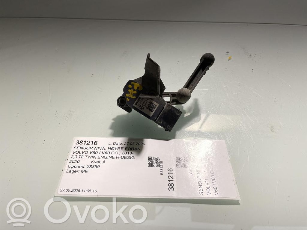 Volvo V60 Sensore di livello di altezza della sospensione pneumatica anteriore (usato) 