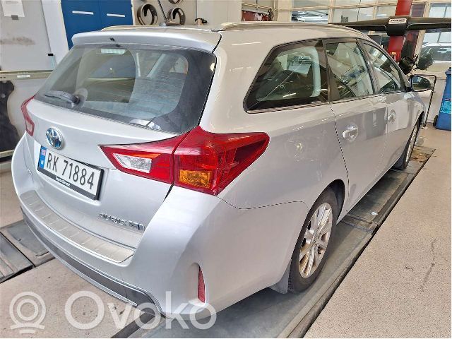 Toyota Auris E180 Hybridiauto / sähköauton akku 