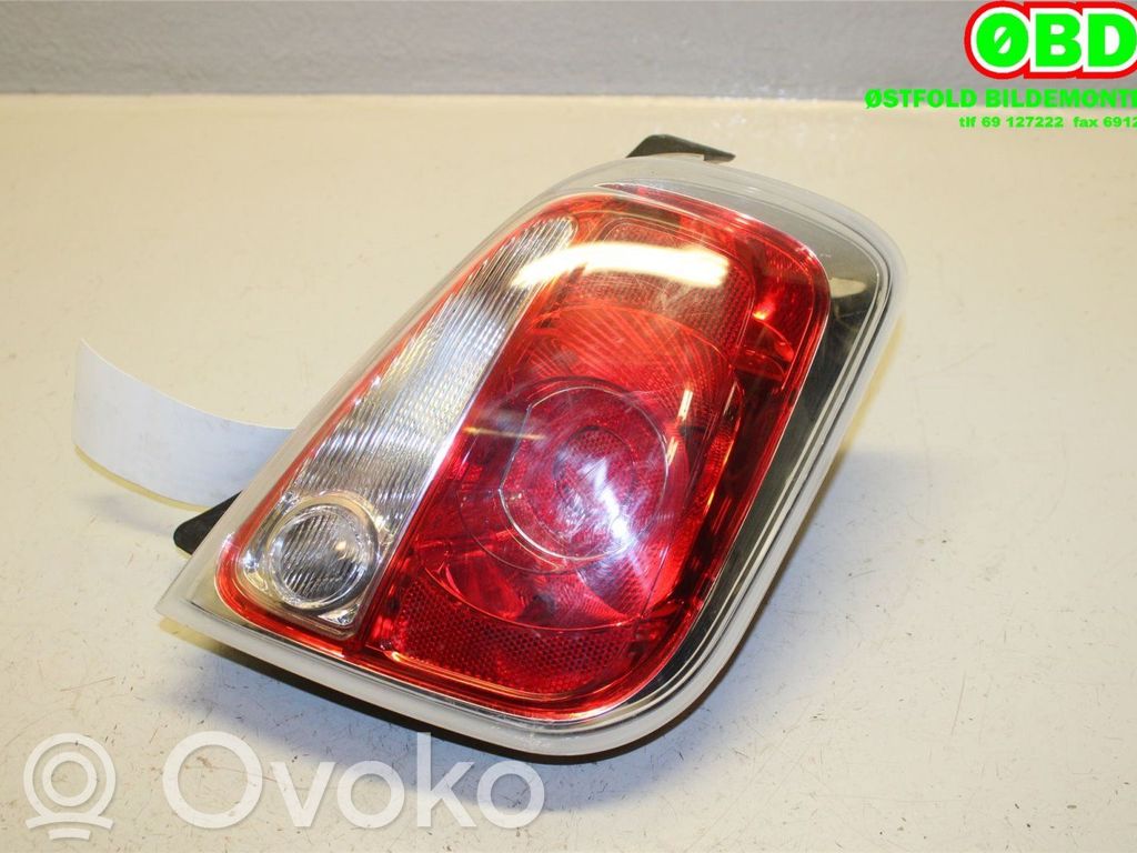 Fiat 500 Задний фонарь в кузове 