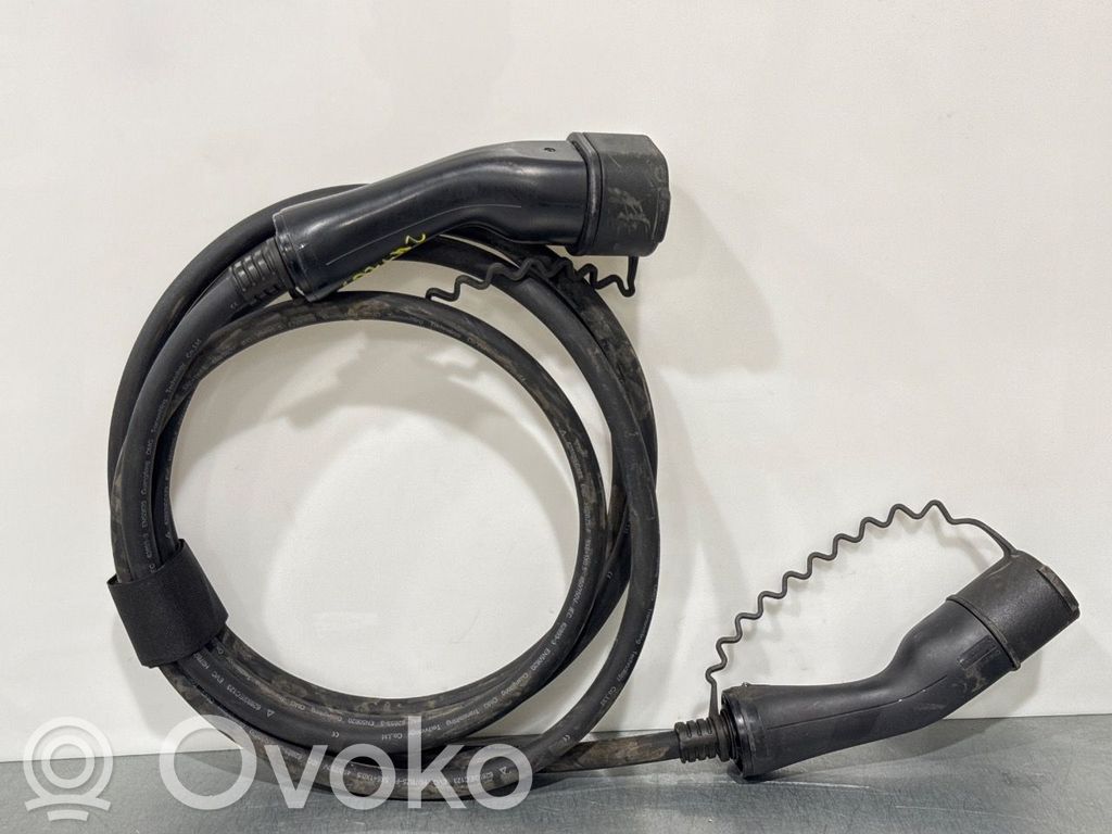 Volvo XC40 Kabel do ładowania samochodu elektrycznego 
