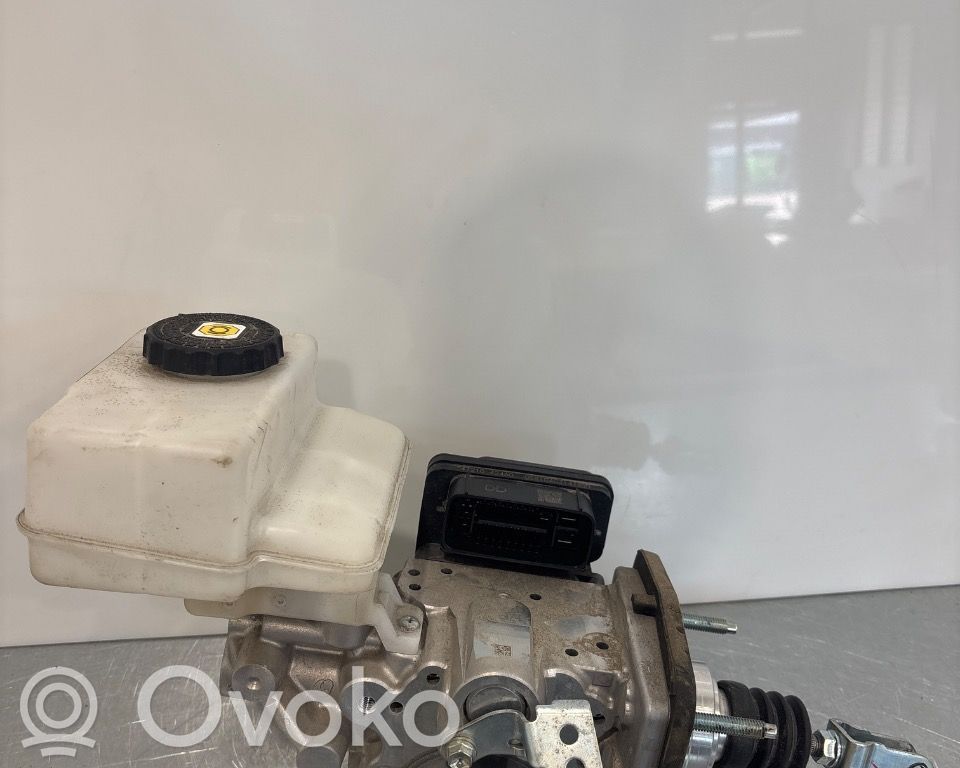 Toyota bZ4X Wspomaganie hamulca 