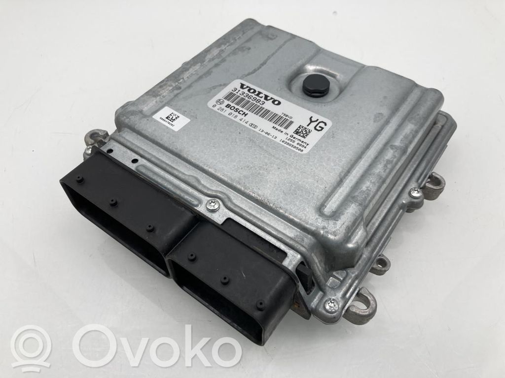 Volvo V70 Unité de commande, module ECU de moteur 