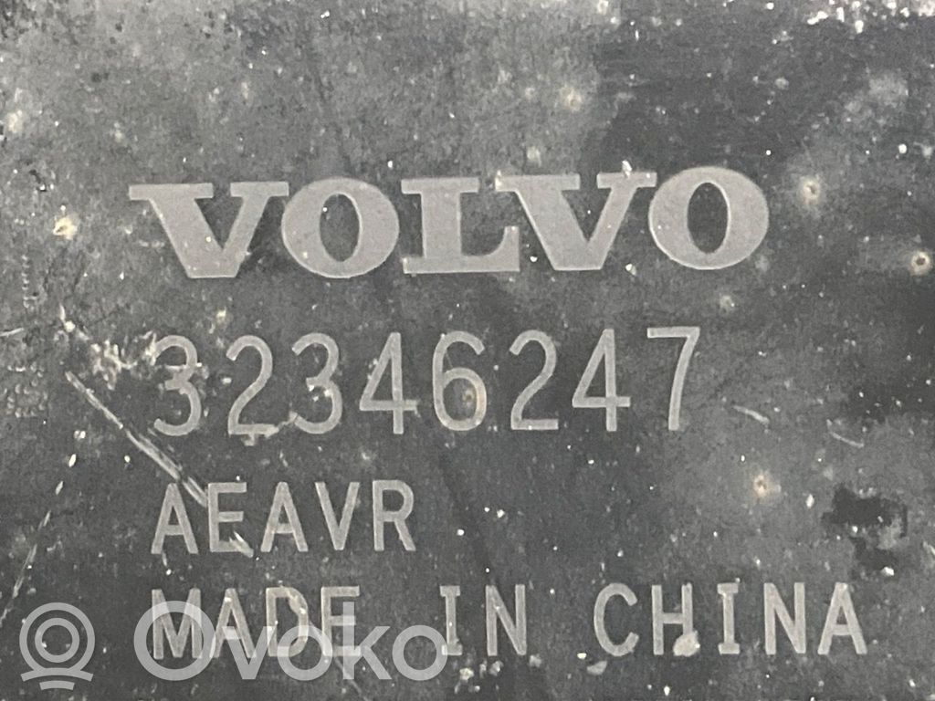 Volvo XC40 Braccio di controllo sospensione anteriore 