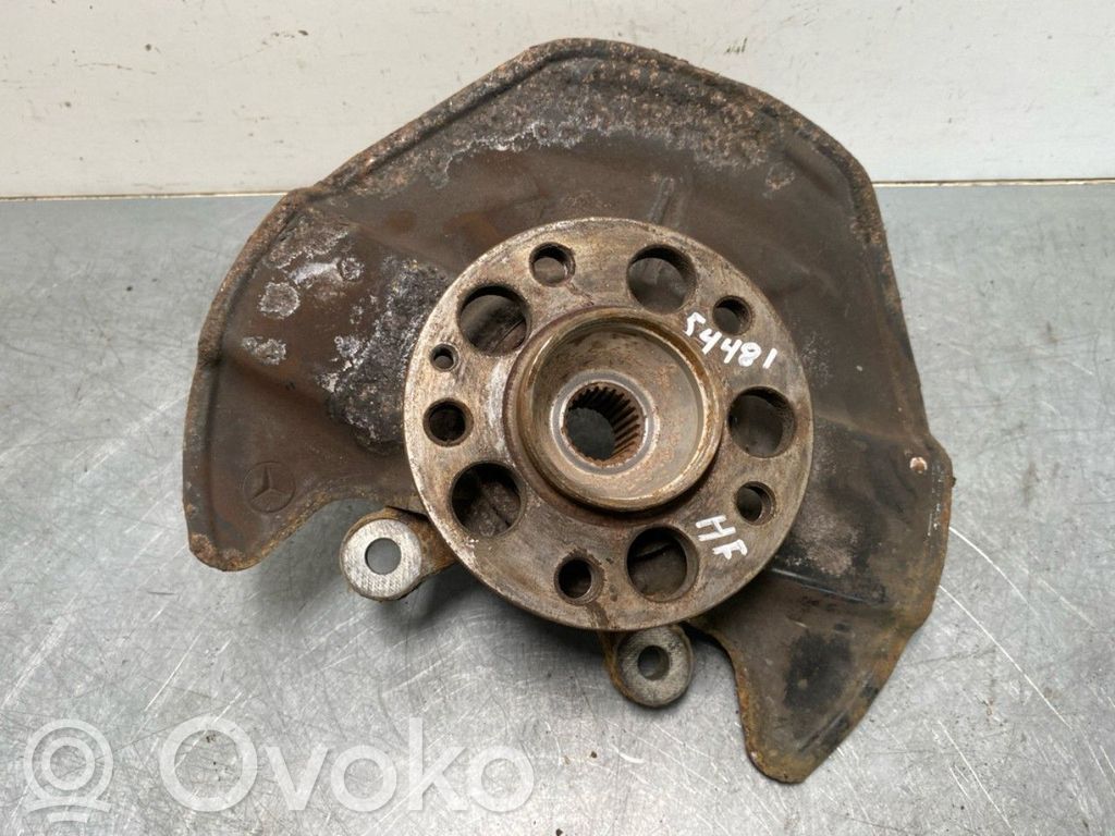 Mercedes-Benz B W245 Fuso a snodo con mozzo ruota anteriore
