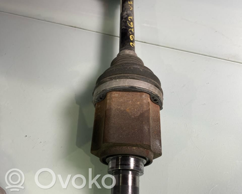 Volvo XC40 Eje de transmisión delantero 