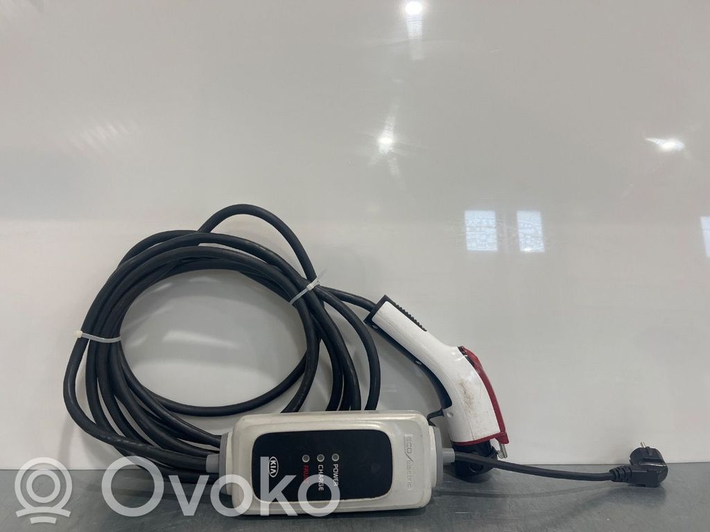 KIA Soul Ładowarka do akumulatora 