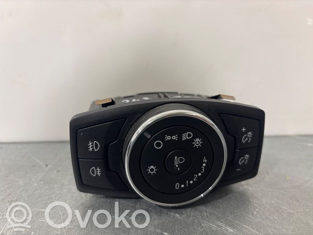 Interruptor de luz   2048031,BM5T13A024CF,BM5T13A024CF,2048031,BM5T13A024CF