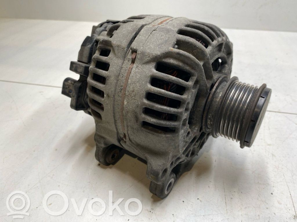 Audi A4 S4 B7 8E 8H Alternador 