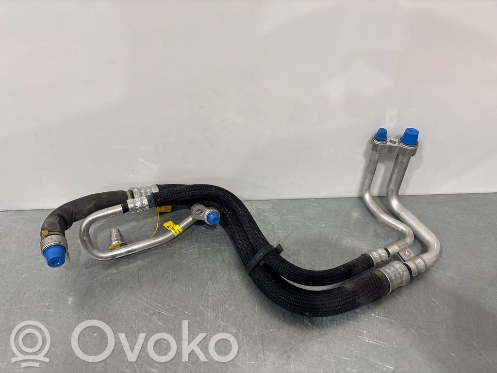 Tesla Model Y Ilmastointilaitteen putki (A/C) 