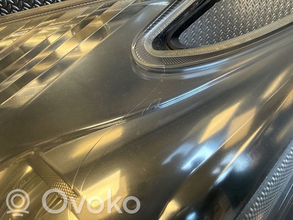 Toyota Prius (XW30) Lampa przednia 
