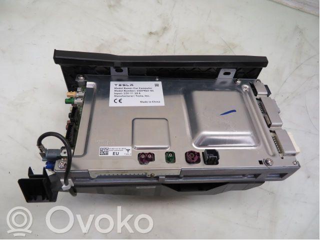 Tesla Model 3 Sonstige Steuergeräte / Module 