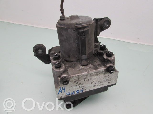Audi A4 S4 B5 8D ABS-pumppu 