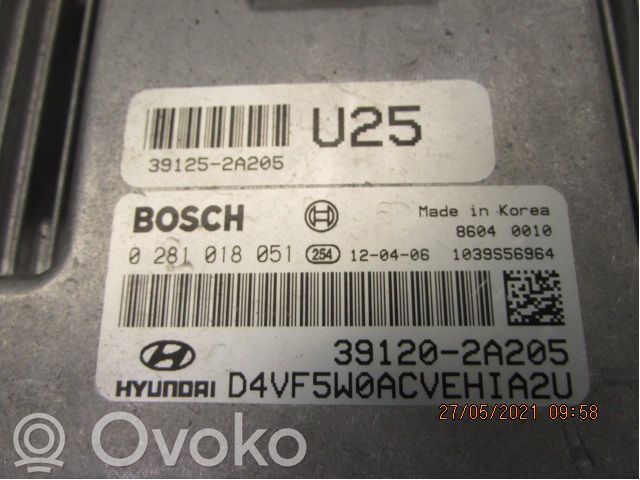 Hyundai i40 Motorsteuergerät ECU 