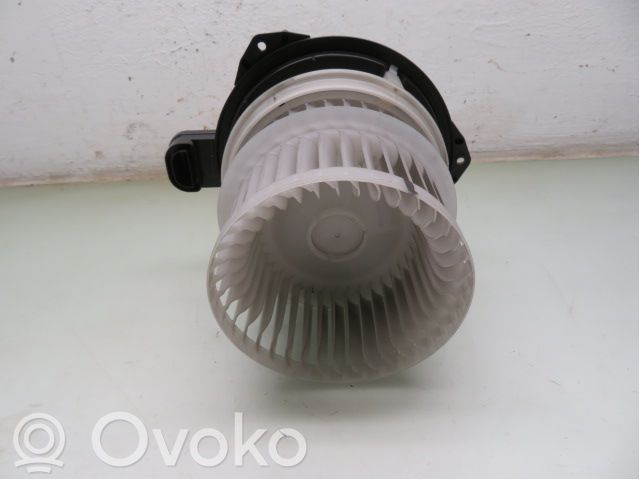 Lexus UX Ventilator aerotermă 