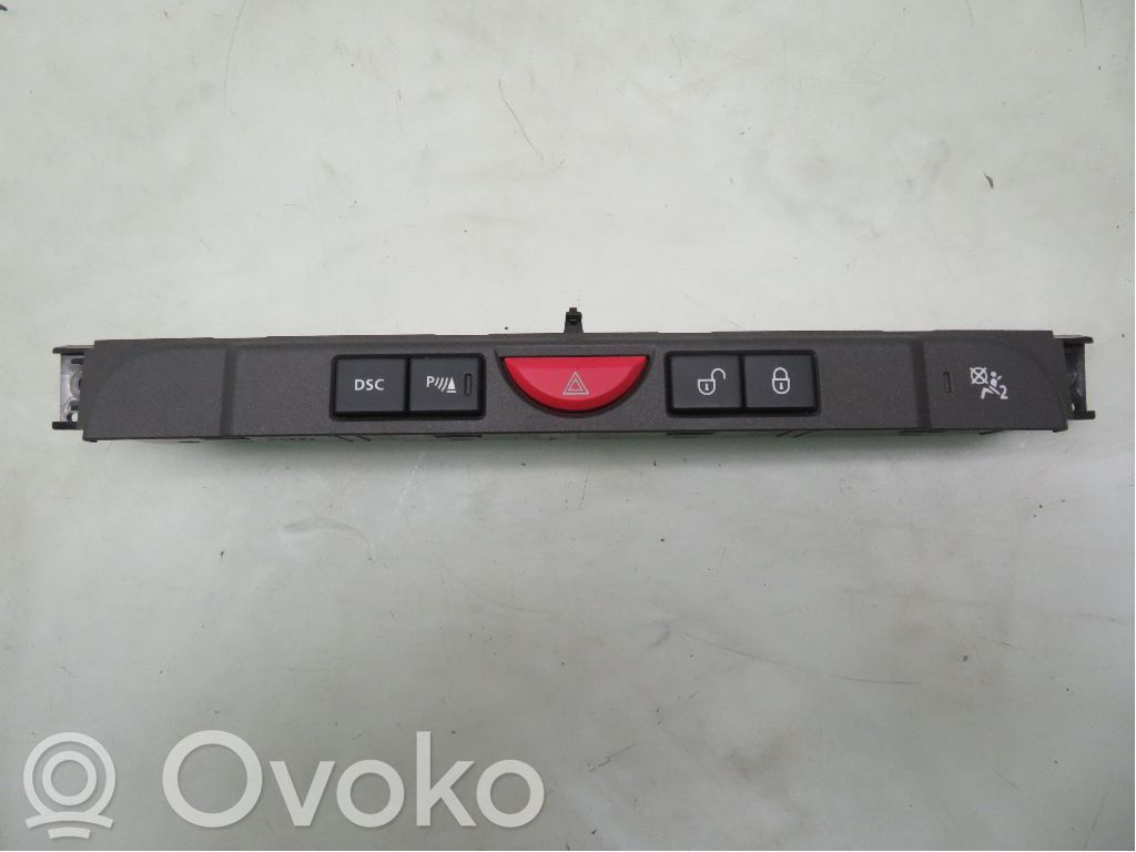 Land Rover Discovery 3 - LR3 Comutator lumini pericol 