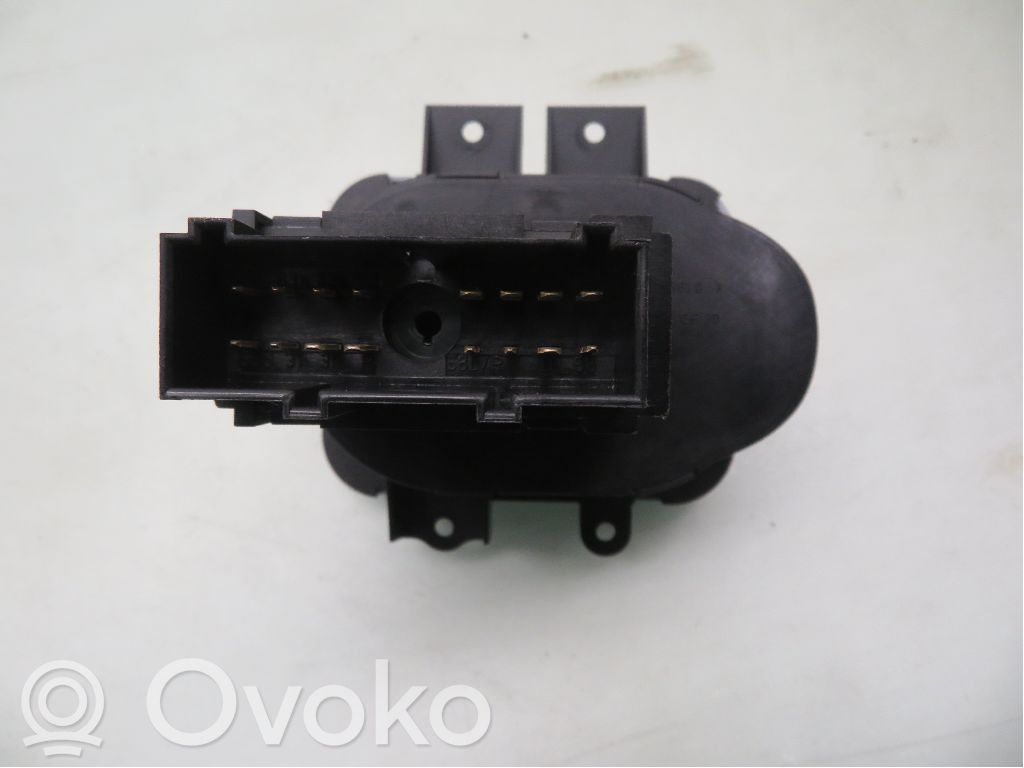 Land Rover Discovery 3 - LR3 Comutator lumini