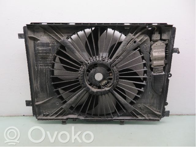 Mercedes-Benz A W176 Convogliatore ventilatore raffreddamento del radiatore 