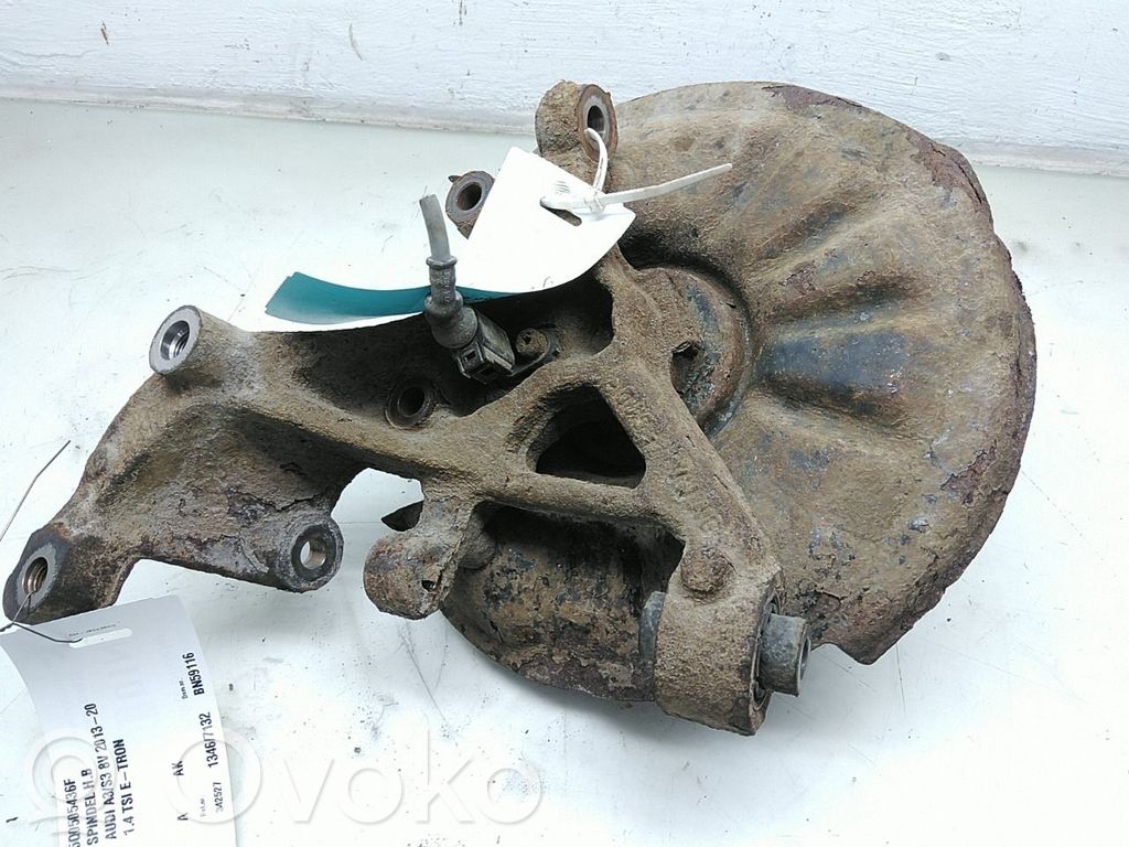 Audi A3 S3 8V Fuso a snodo con mozzo ruota posteriore