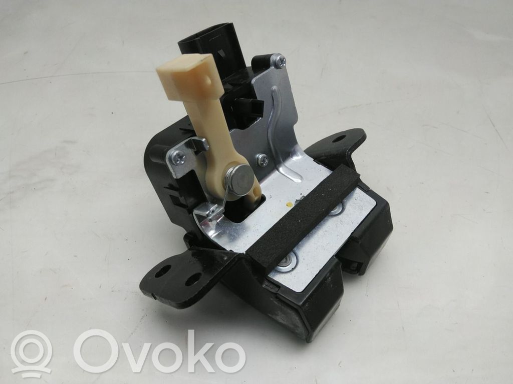 KIA Niro Loquet de verrouillage de hayon