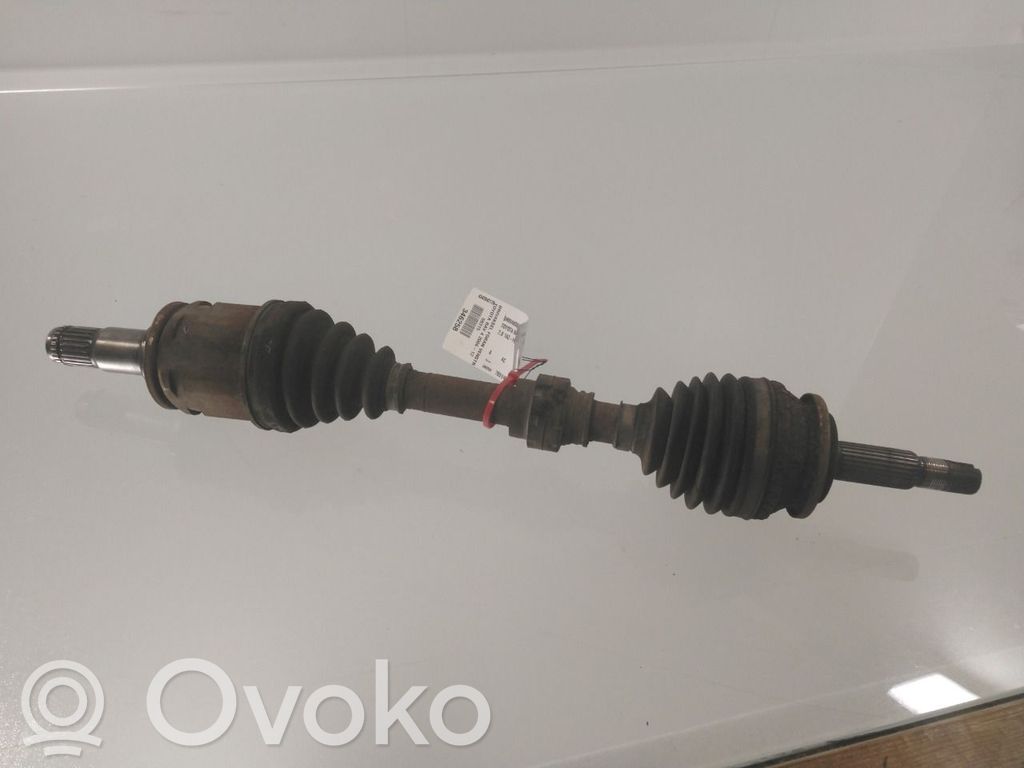 Toyota RAV 4 (XA30) Półoś przednia 