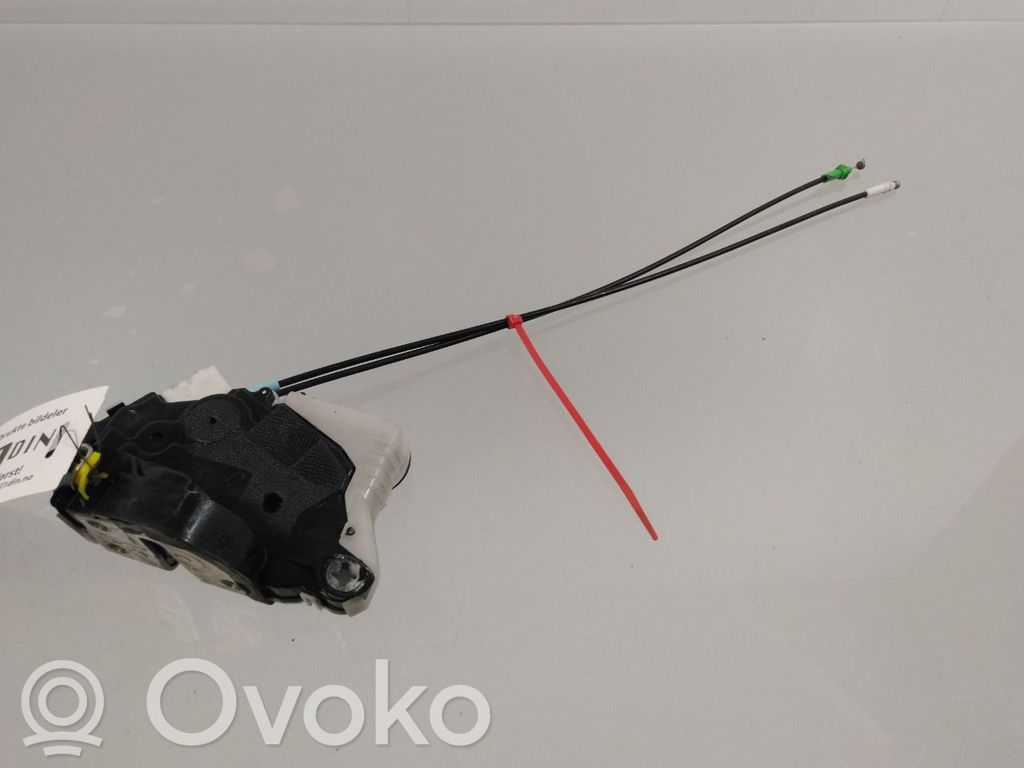 Toyota Yaris Serratura portiera anteriore