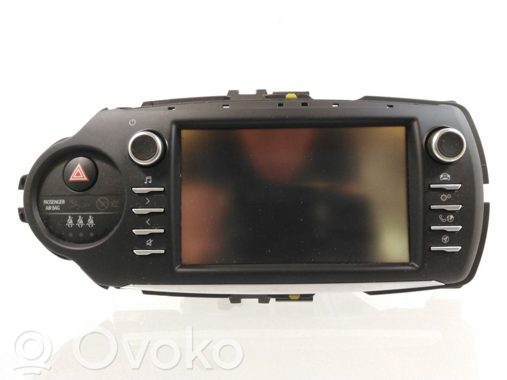 Toyota Yaris Panel / Radioodtwarzacz CD/DVD/GPS