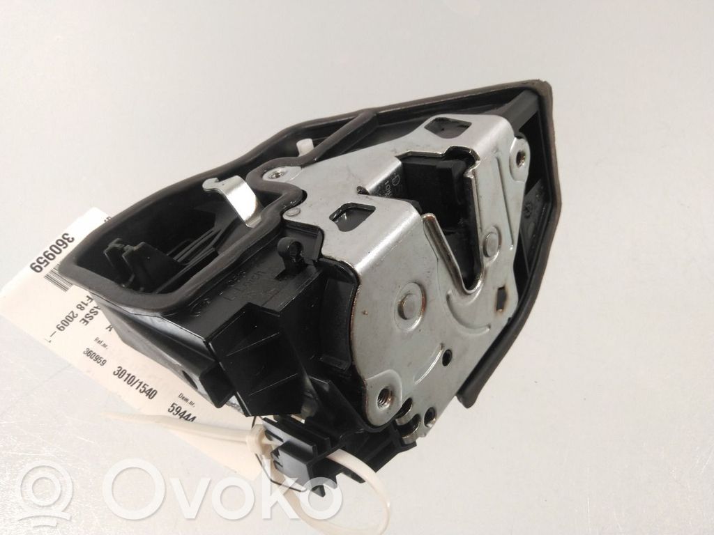 BMW 5 F10 F11 Serratura portiera posteriore