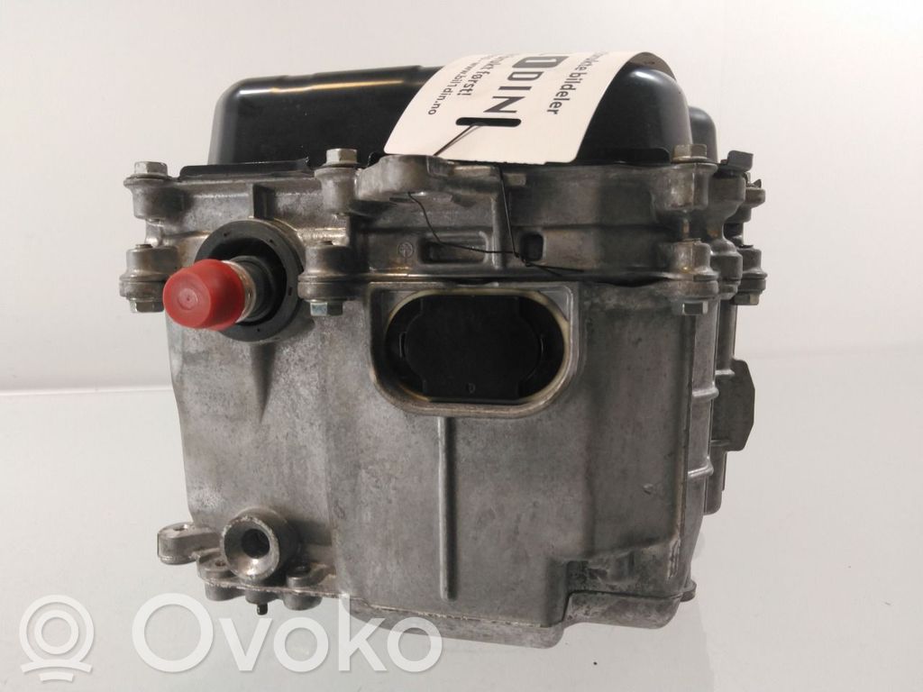 Toyota Auris E180 Convertitore di tensione inverter 