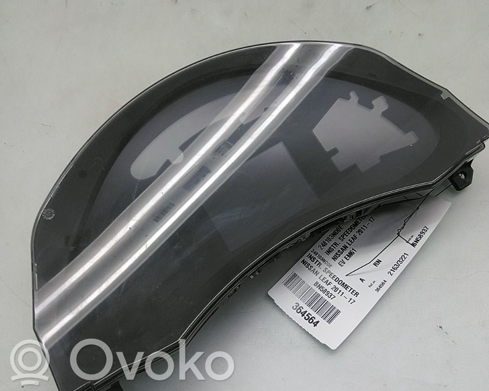 Nissan Leaf I (ZE0) Vitezometru (grup de instrumente) 