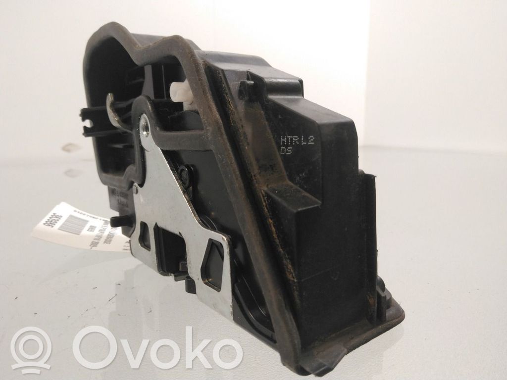 BMW 5 F10 F11 Zamek drzwi tylnych 