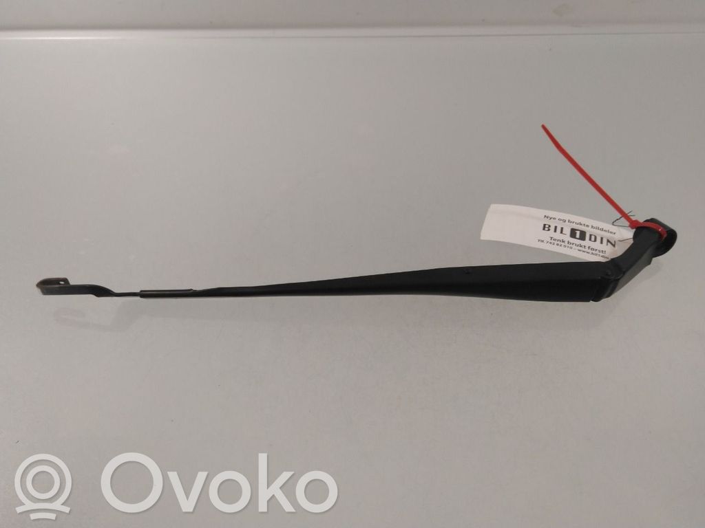Toyota Auris 150 Braccio della spazzola tergicristallo anteriore