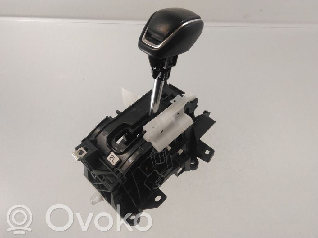 Toyota RAV 4 (XA50) Selector de cambios 