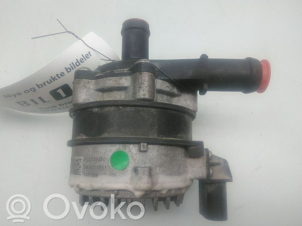 Volvo XC40 Vesipumppu 