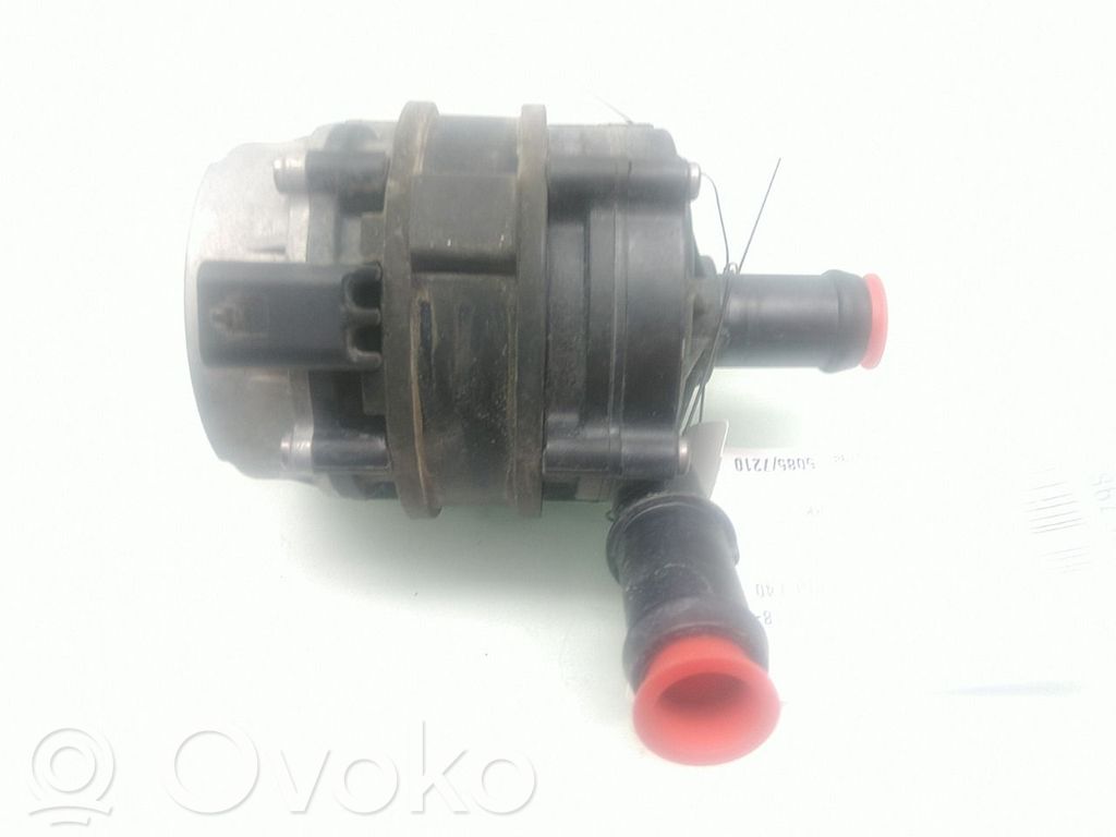Volvo XC40 Pompe de circulation d'eau 