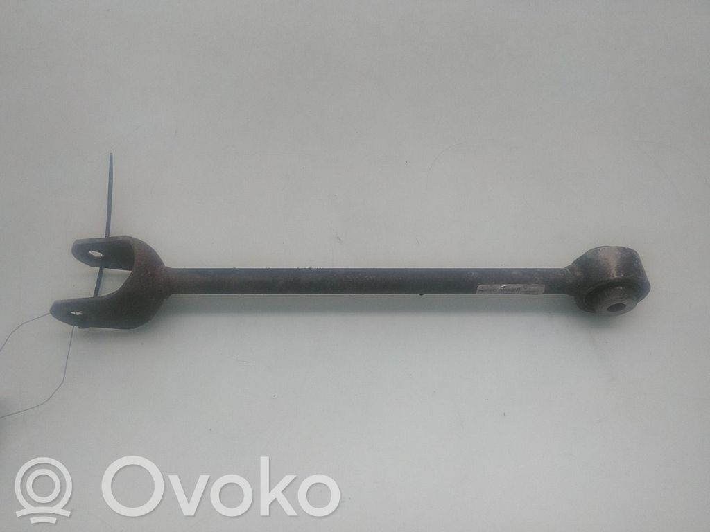Braț control spate   104444100F,104444400B,104444400B,104444100F,104444400B
