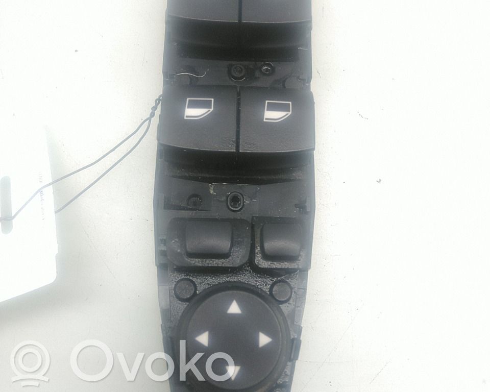 BMW 5 F10 F11 Interruttore di controllo dell’alzacristalli elettrico