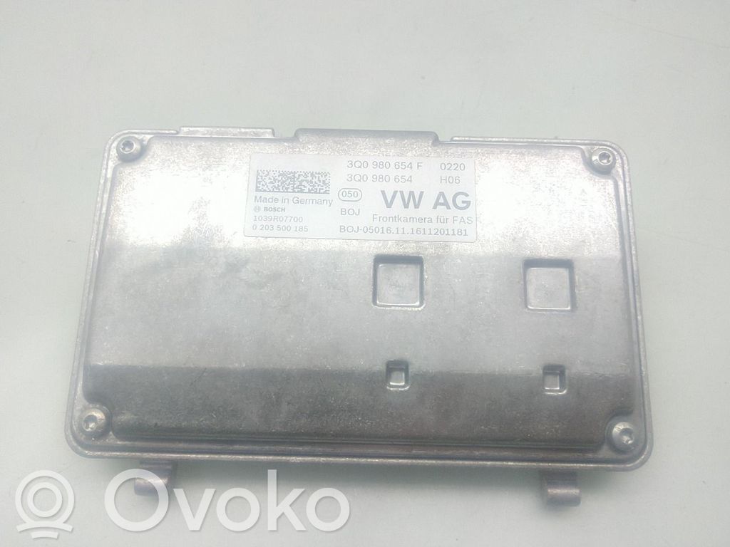 Kamera szyby przedniej / czołowej   3Q0980654G,3Q098654F,3Q098654F,3Q0980654G,3Q098654F