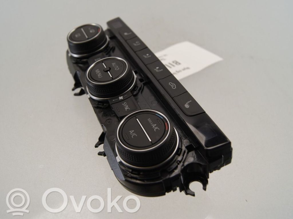 Volkswagen PASSAT B8 Console centrale, commande chauffage/clim