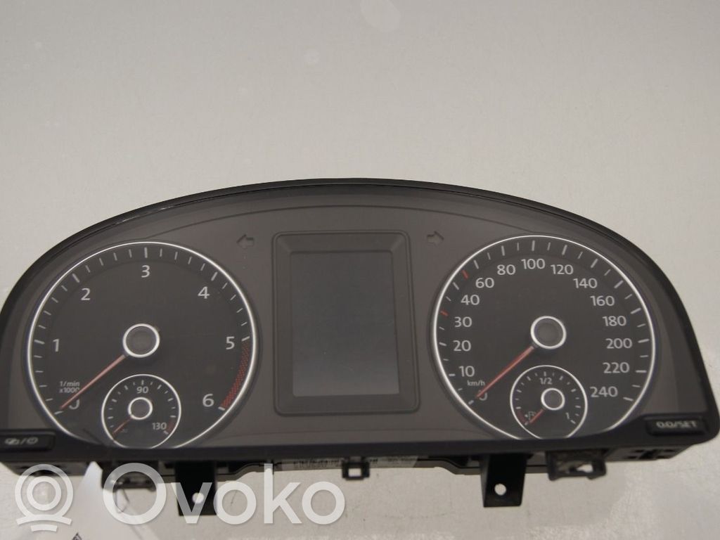 Volkswagen Caddy Vitezometru (grup de instrumente) 