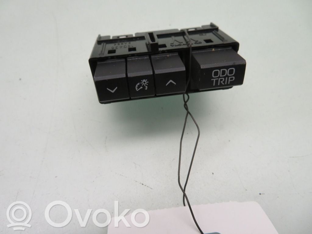 Toyota bZ4X Inne przełączniki i przyciski