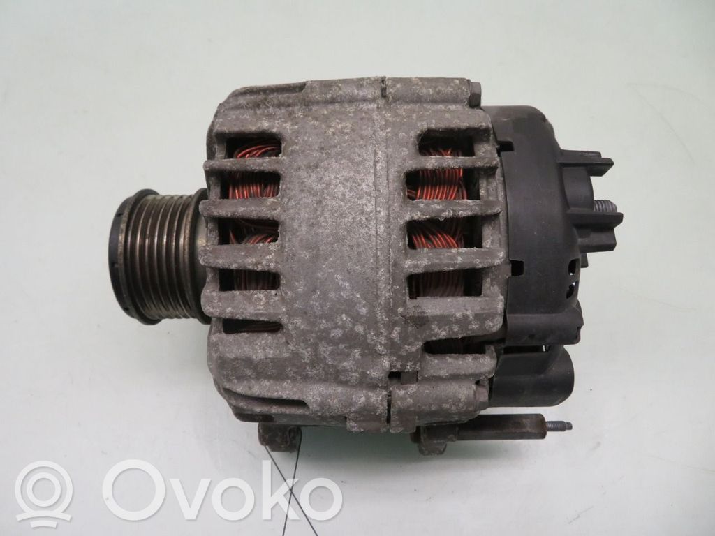 Volkswagen Touran II Alternador 