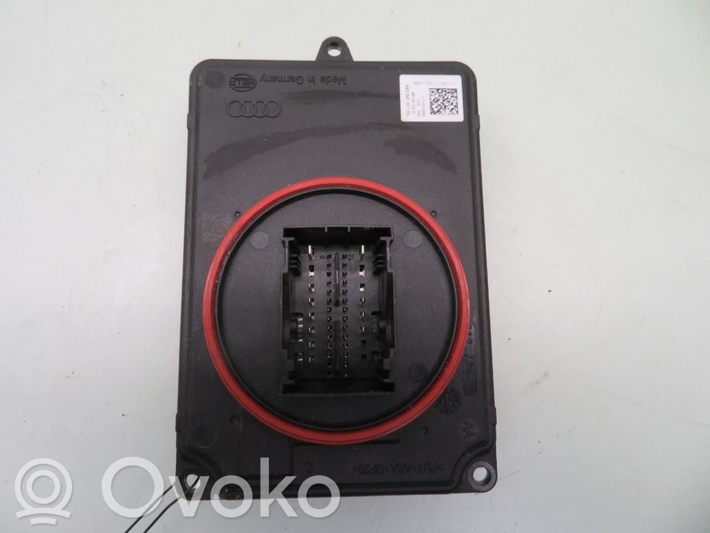 Audi Q8 Unidad de control/módulo de los faros xenón 