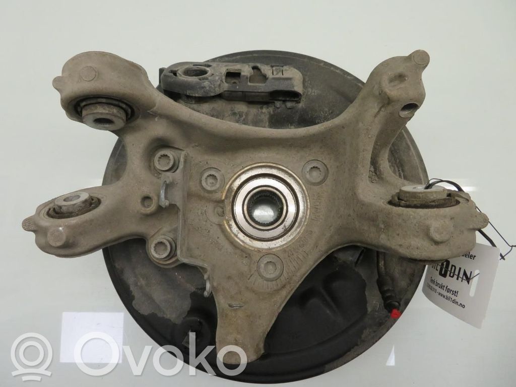 Volkswagen ID.3 Fuso a snodo con mozzo ruota posteriore