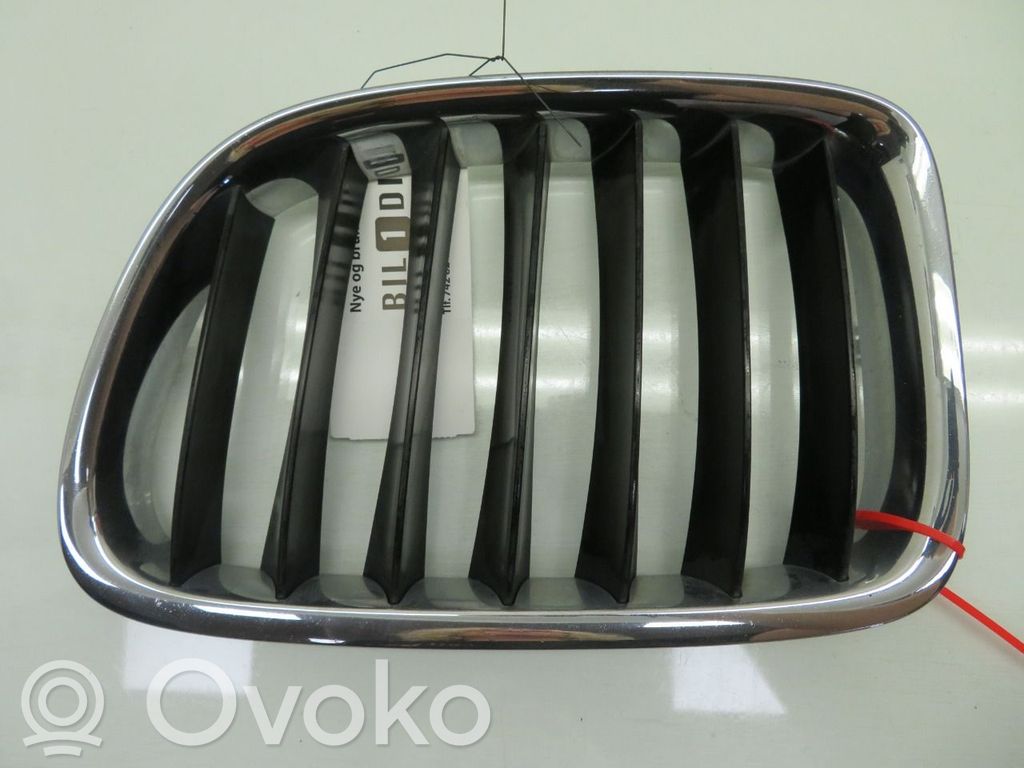 BMW X1 E84 Copertura griglia di ventilazione laterale cruscotto 