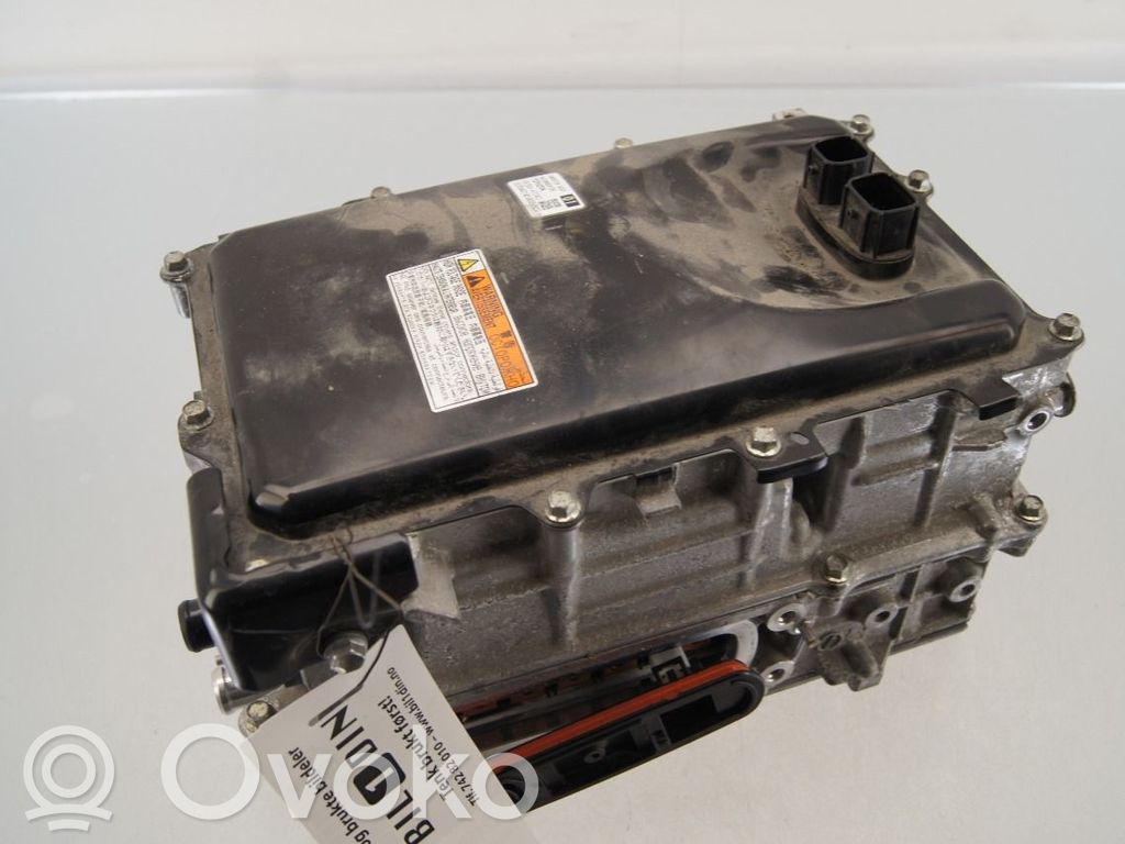 Toyota C-HR I Convertitore di tensione inverter