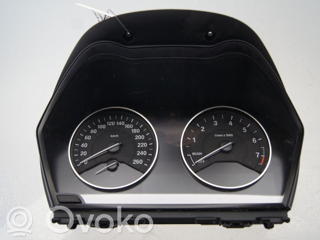 BMW 2 F22 F23 Licznik / Prędkościomierz
