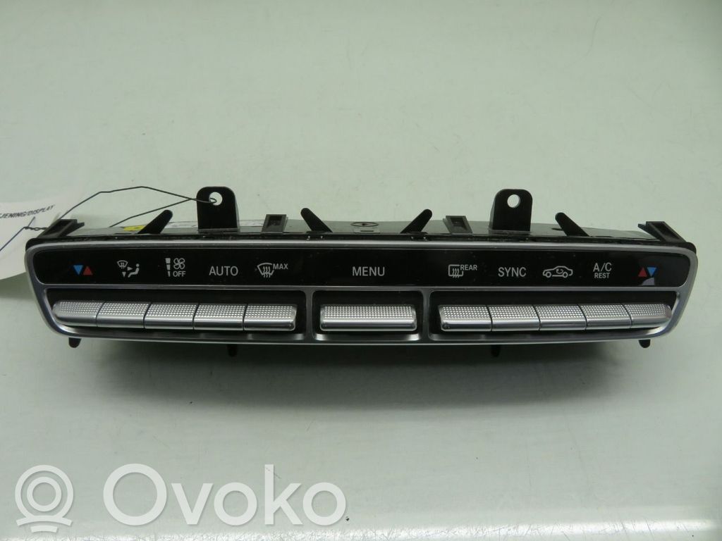 Mercedes-Benz C W205 Panel klimatyzacji / Ogrzewania