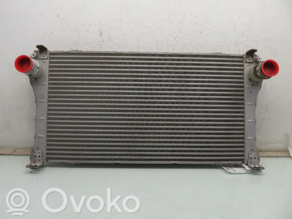 Toyota Avensis T270 Radiator intercooler 